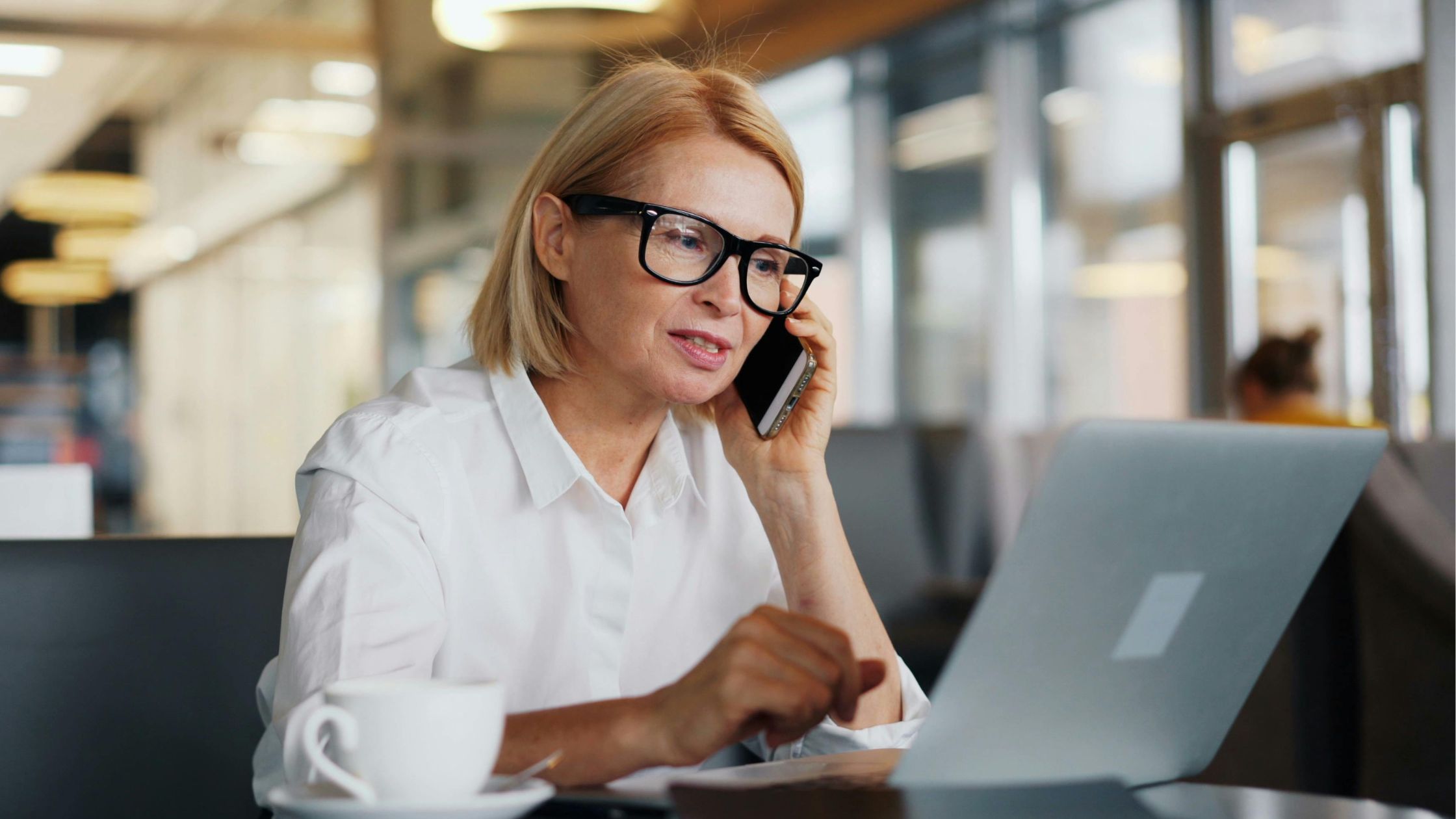 selecting the best business phone service