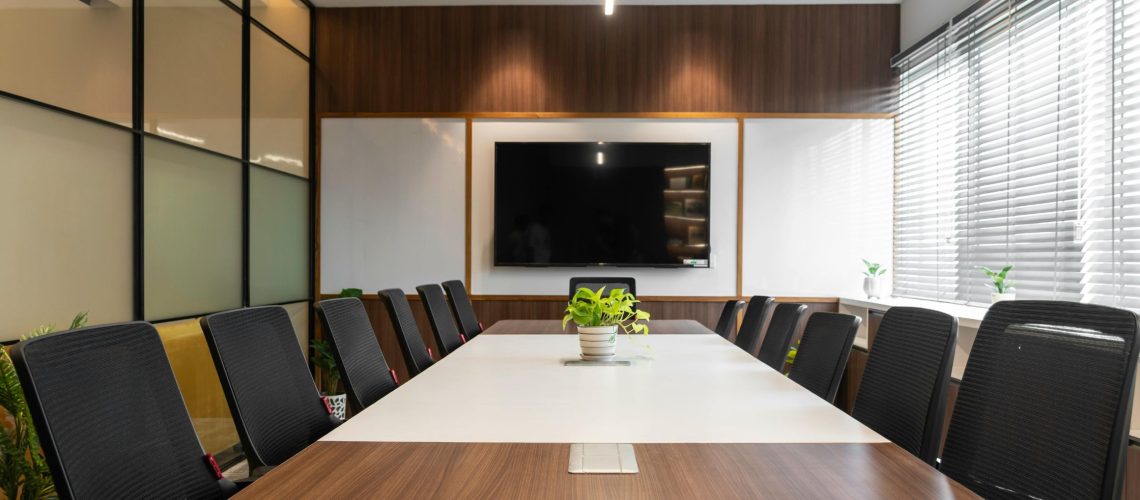 10 Ways to Use Meeting Rooms More Efficiently & Avoid Scheduling Conflicts