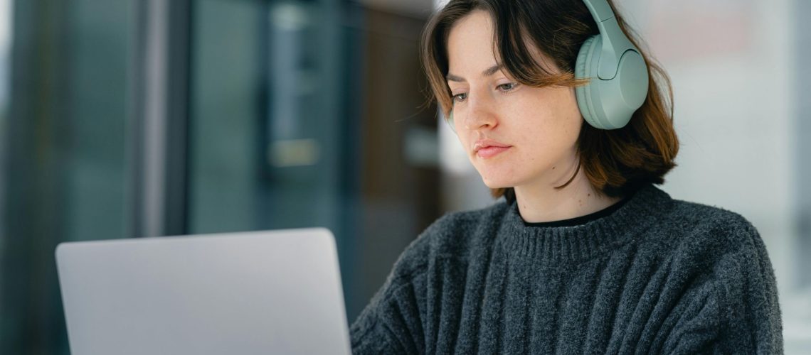 Striking the Right Balance Noise Control in Coworking Spaces